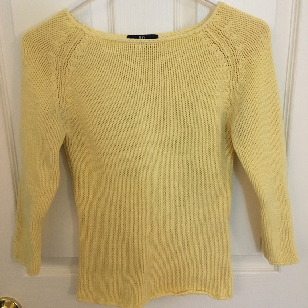 Junior’s M Yellow Cotton Sweater